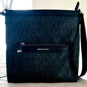 Michael Kors Crossbody Bag